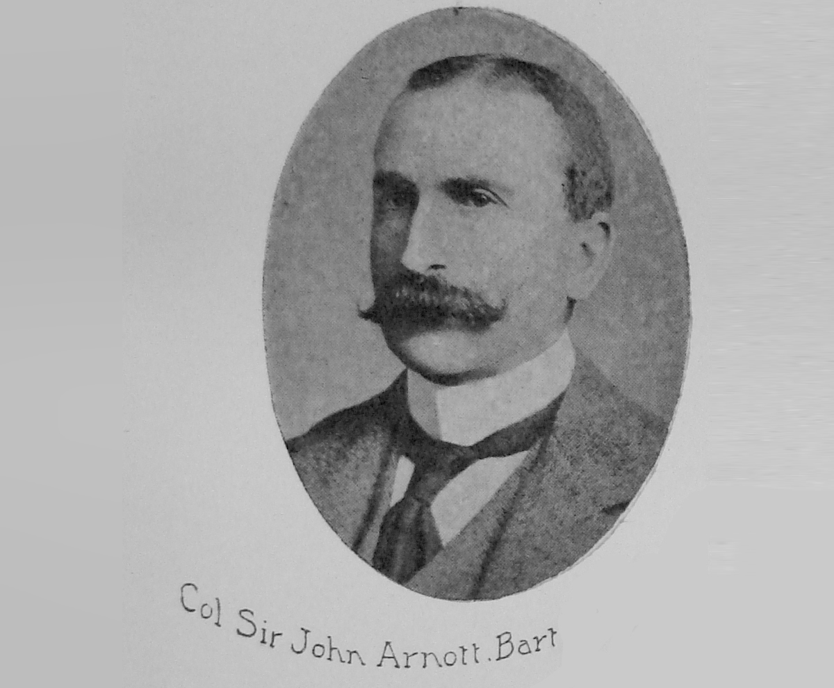 016 Colonel Sir John Arnott